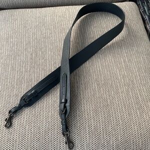 Black pebbled leather purse strap,new.
